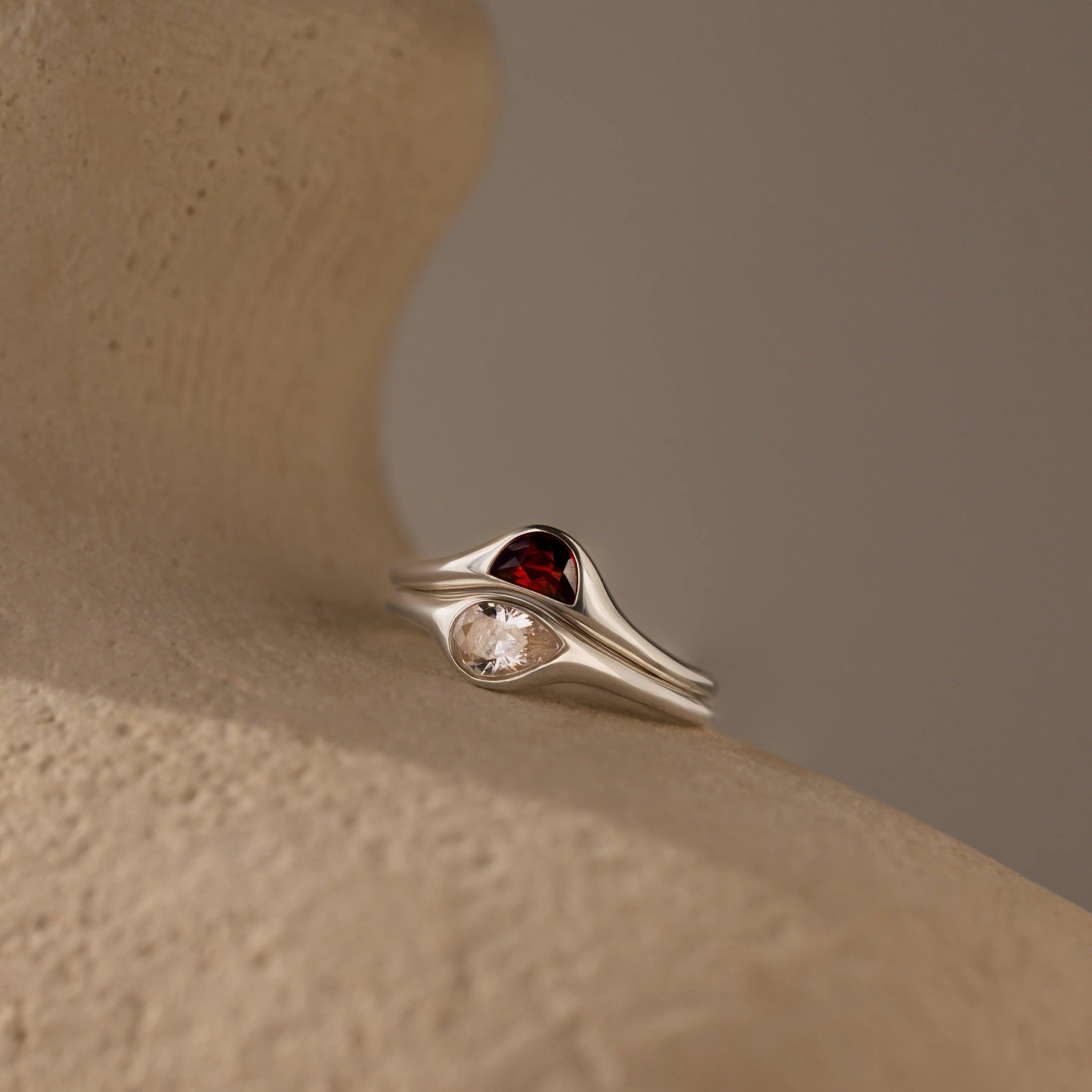 Sculpted Toi et Moi Ring Set Silver 18K Gold Plated