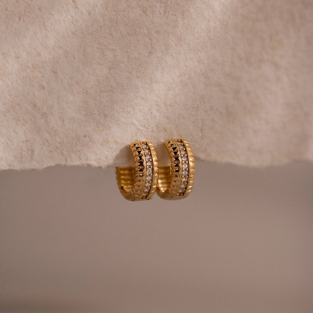 Diamonds Ribbed Pave Huggies Silver 18K Gold Plated