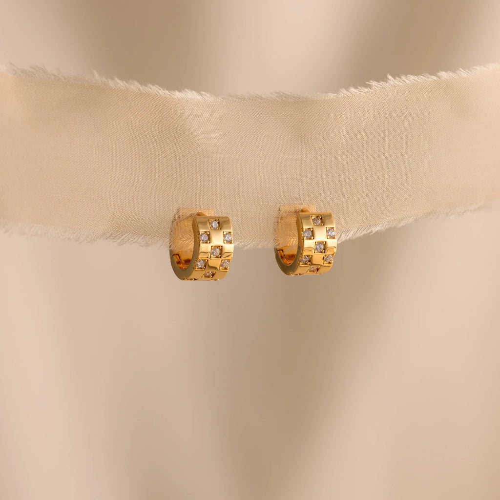 Pave Checkered Huggies Silver 18K Gold Plated