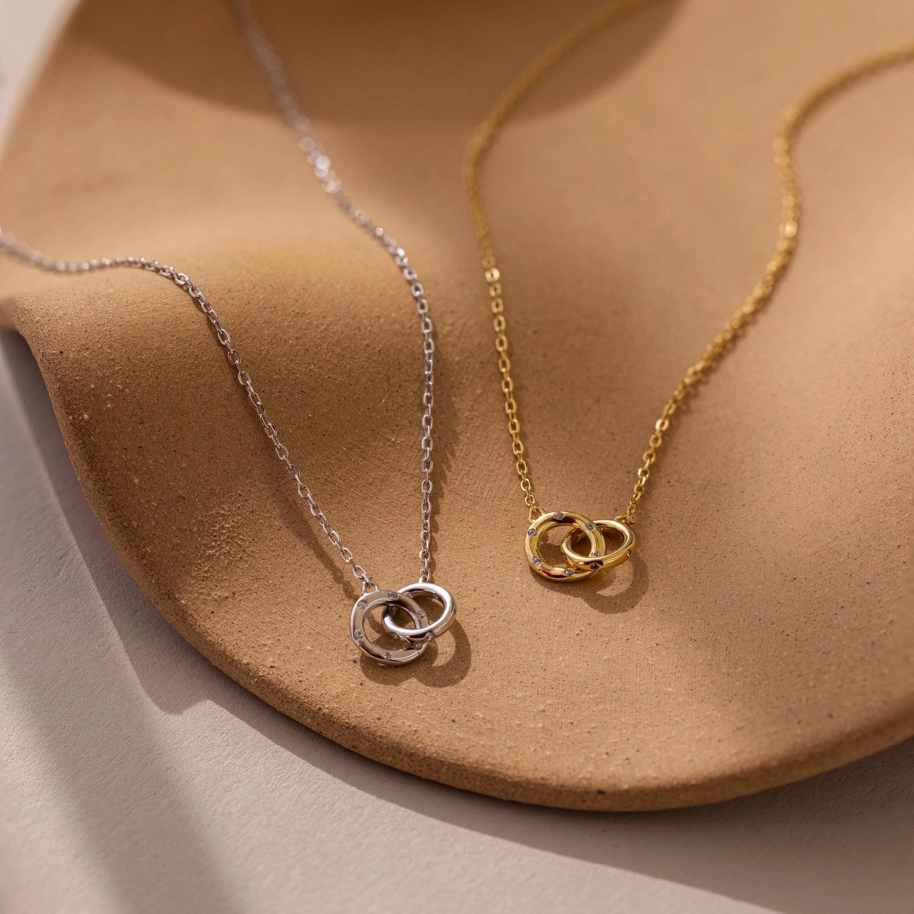 Diamond Interlocking Circle Necklace Silver 18K Gold Plated