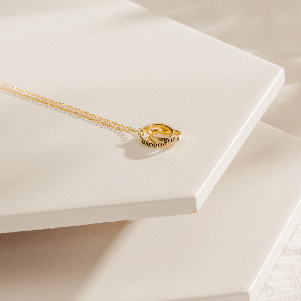 Engraved Interlocking Necklace Silver 18K Gold Plated