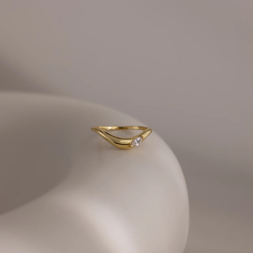 Zen Gemstone Curve Ring Silver 18K Gold Plated