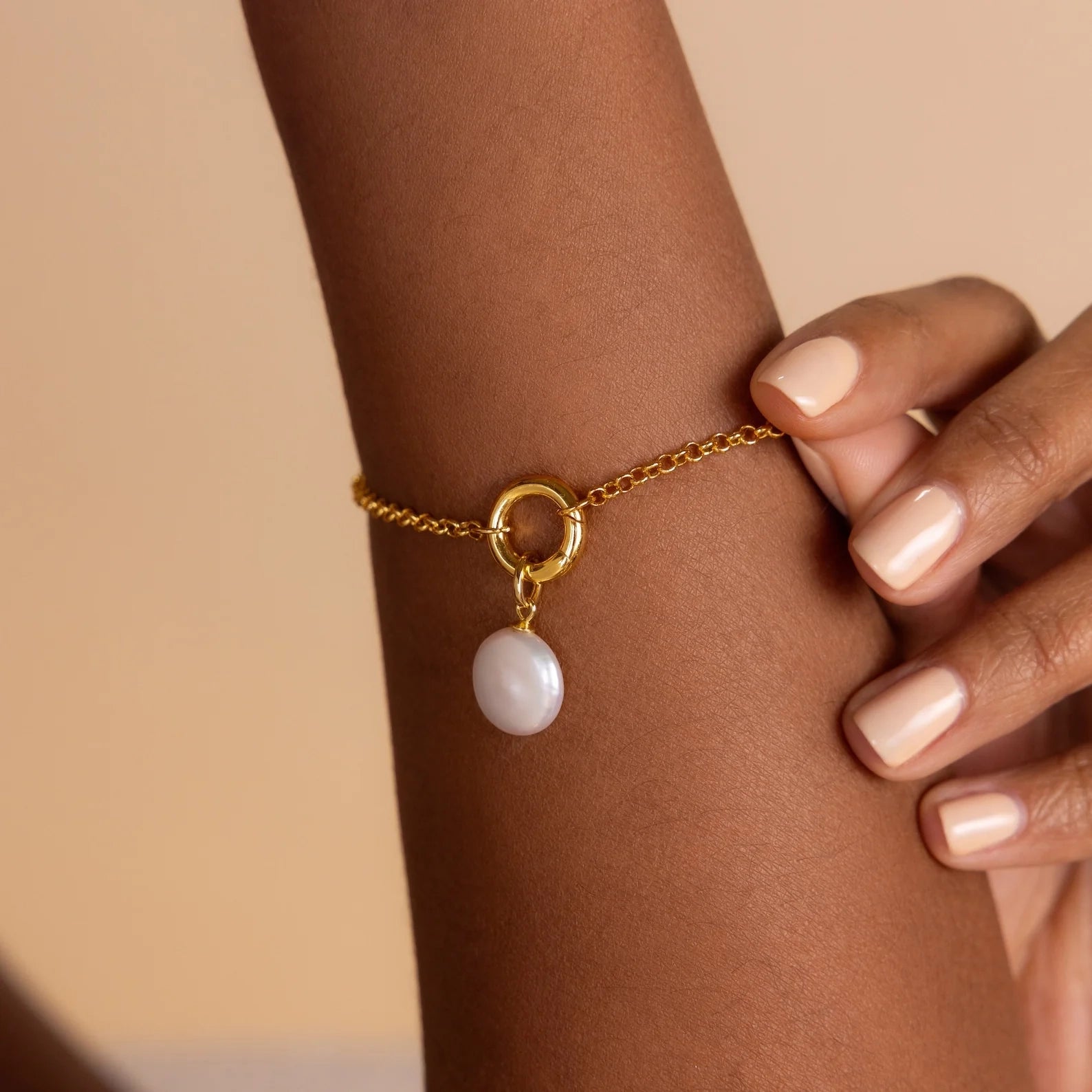 Round Pearl Charm Silver 18K Gold Plated