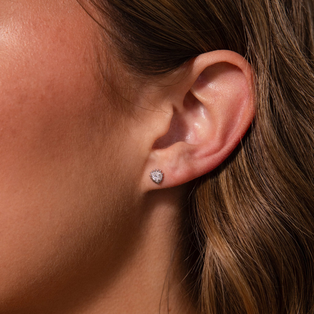 Diamonds Sacred Heart Flatback Studs Silver 18K Gold Plated