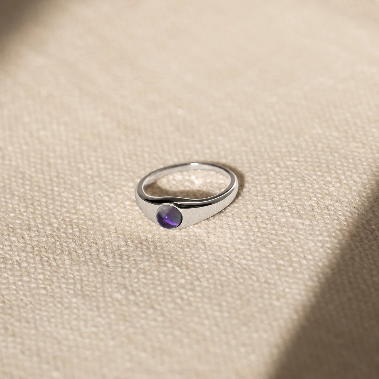 Subtle Elegance: Mini Signet Mood Ring