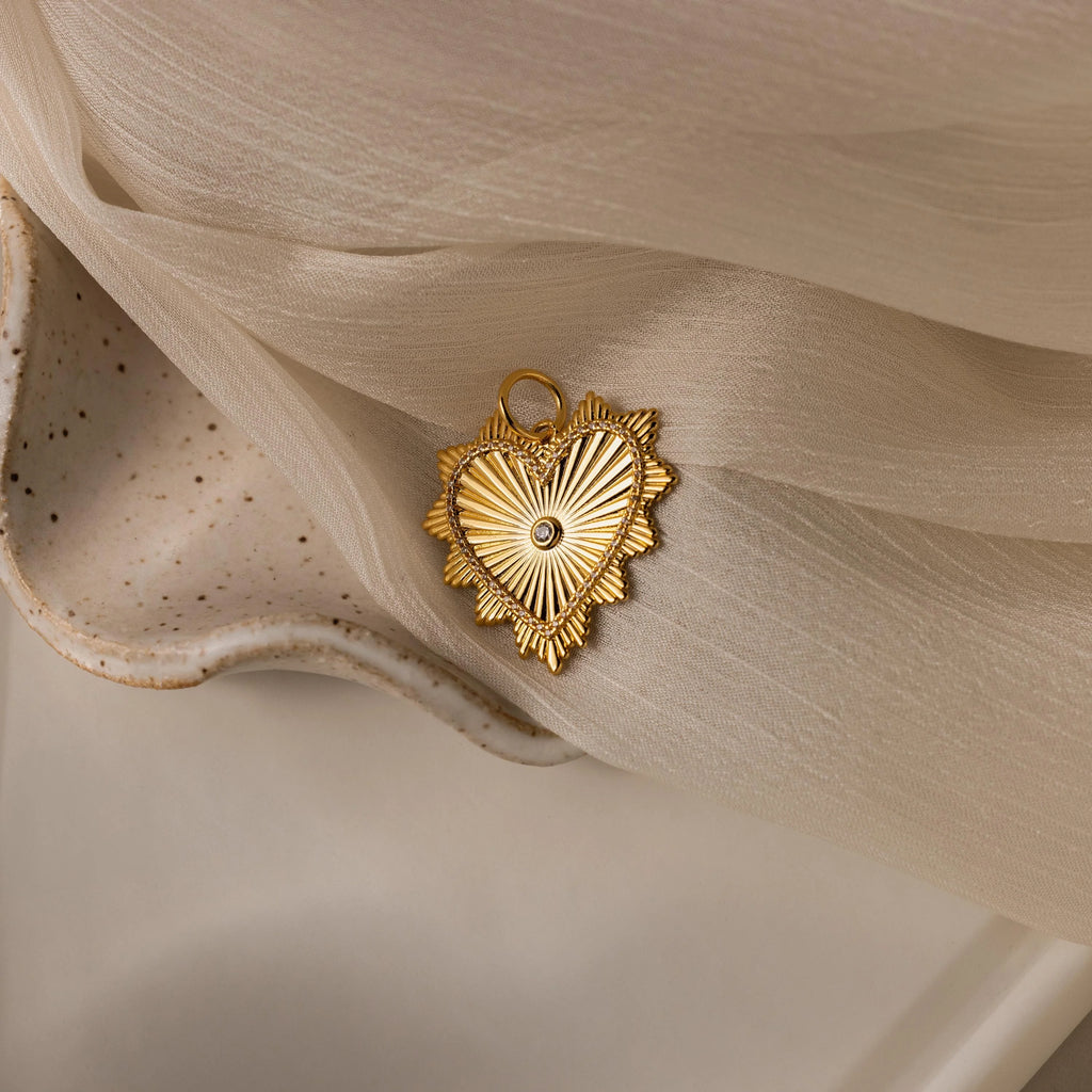 Ribbed Diamond Heart Charm Silver 18K Gold Plated
