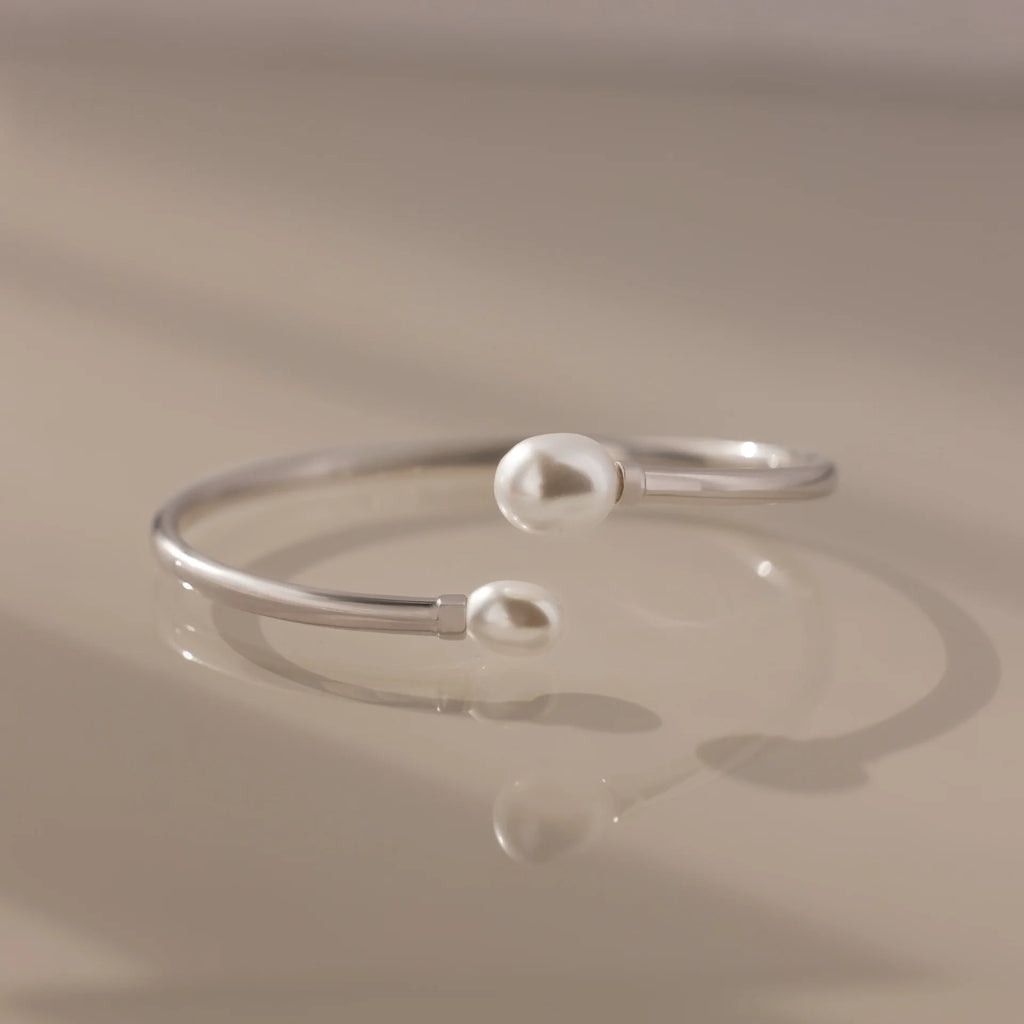Shell Pearl Cuff Bracelet Silver 18K Gold Plated