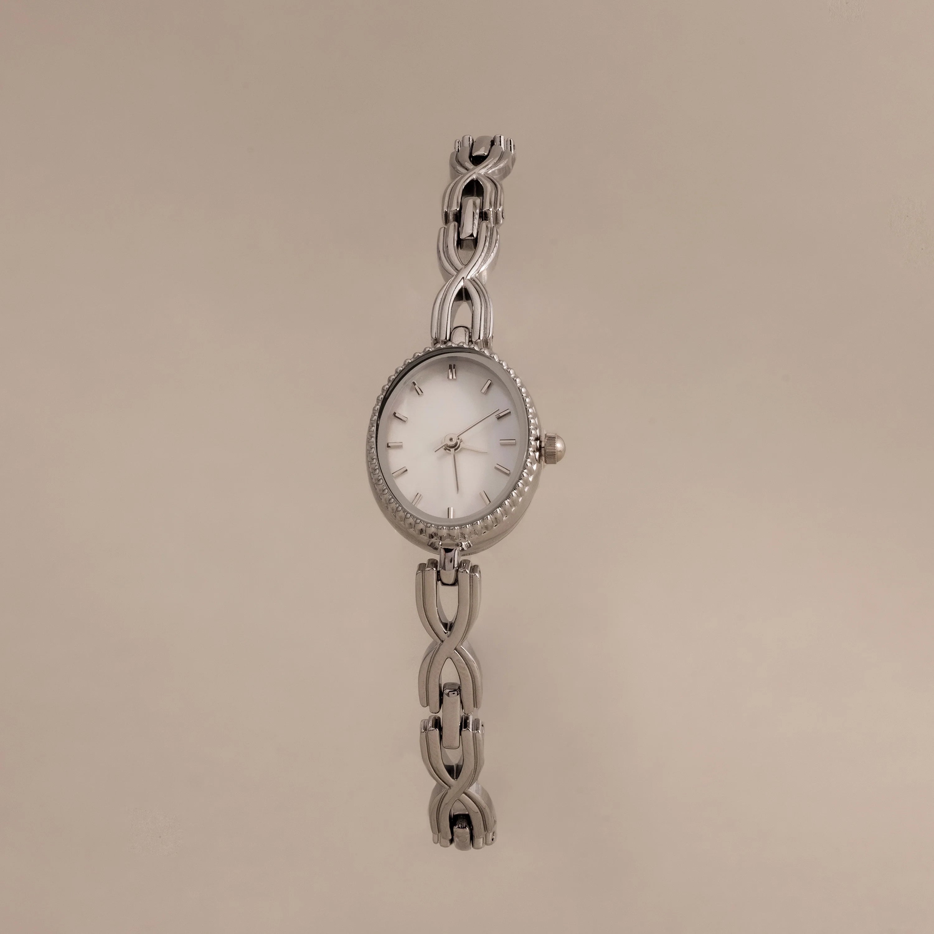 Oval Infinity Link Timepiece Silver 18K Gold Plated