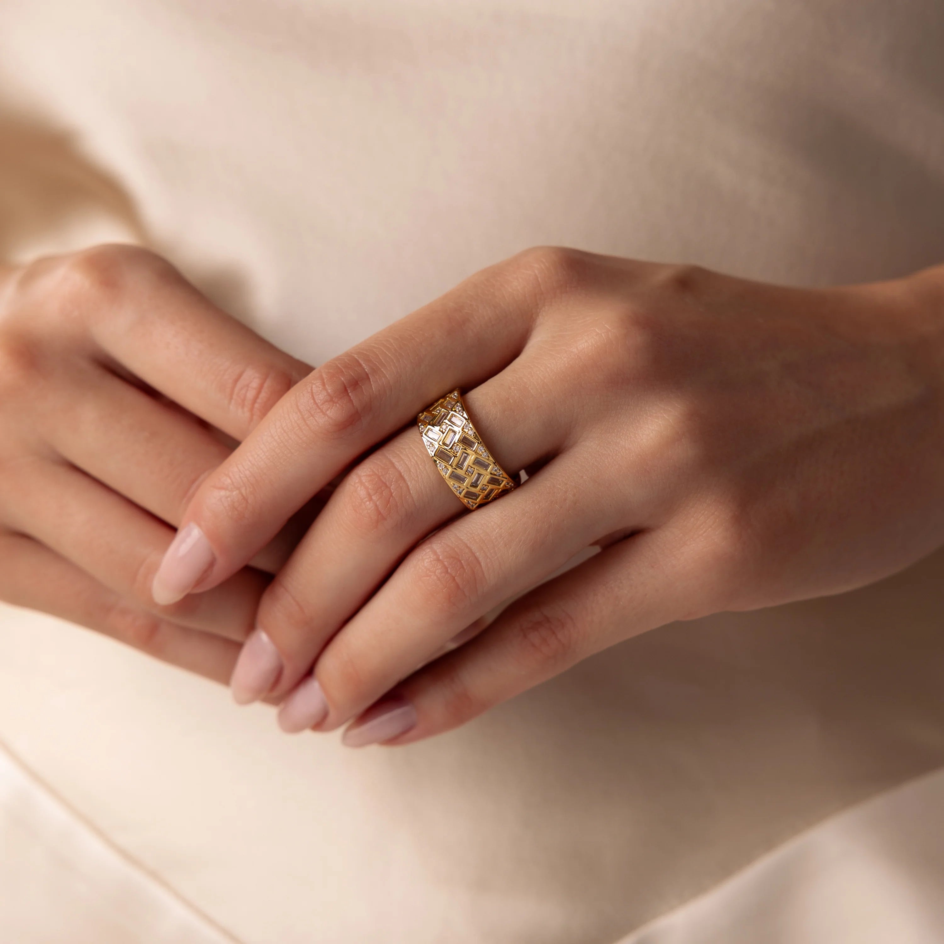Round & Baguette Diamond Ring Silver 18K Gold Plated