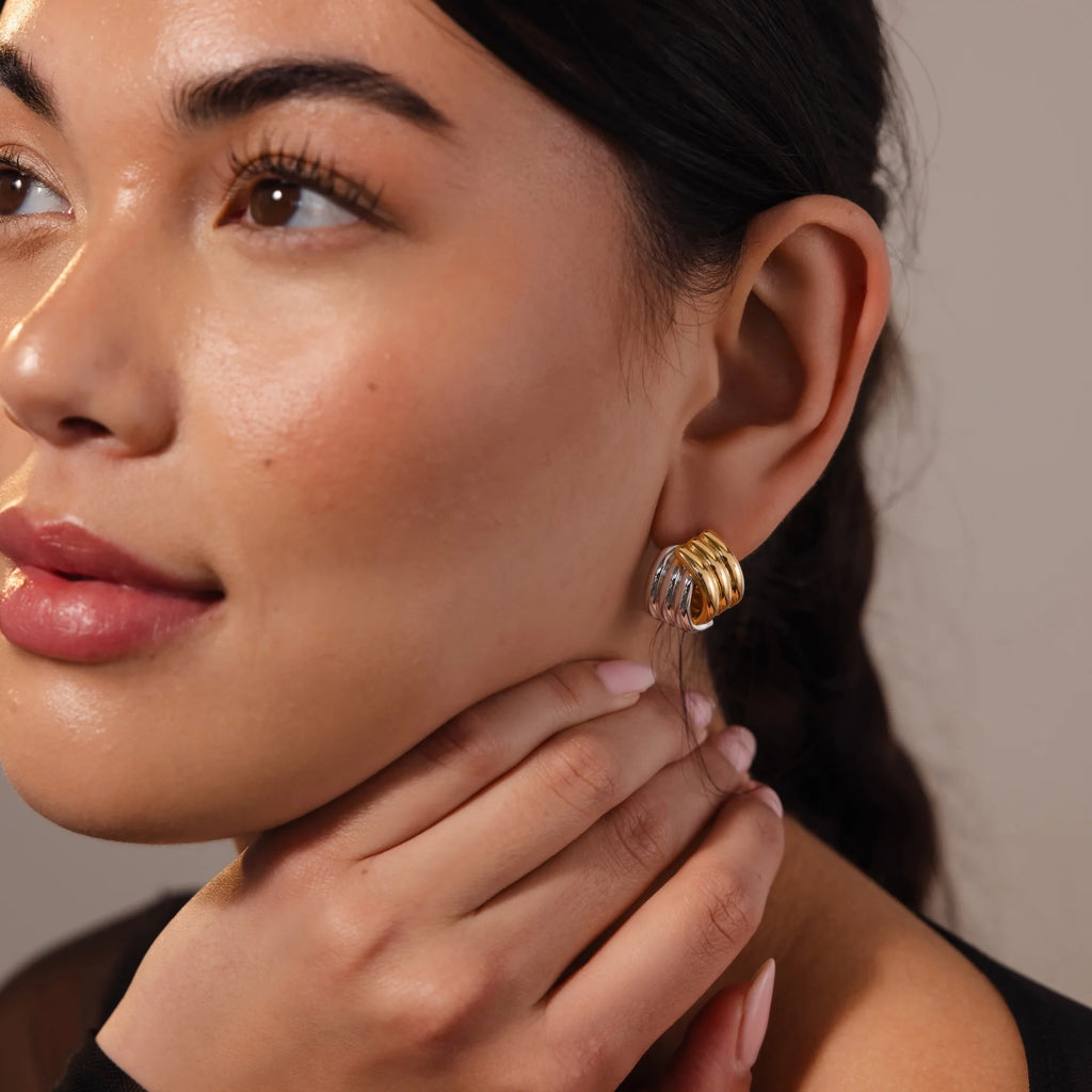 Ribbed Mixed Metal Studs Silver 18K Gold Plated