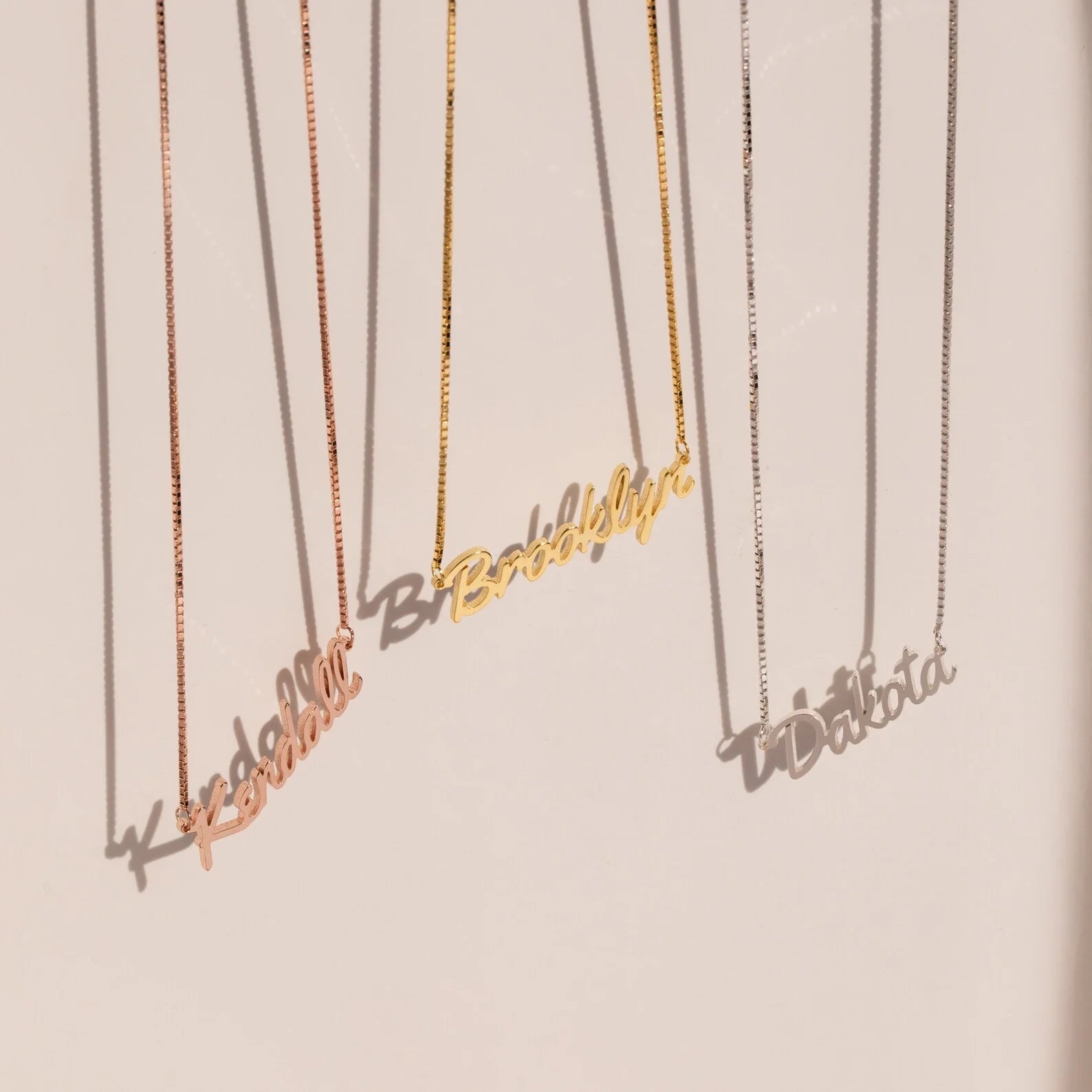 Casella Name Necklace in Box Chain  Silver 18K Gold Plated