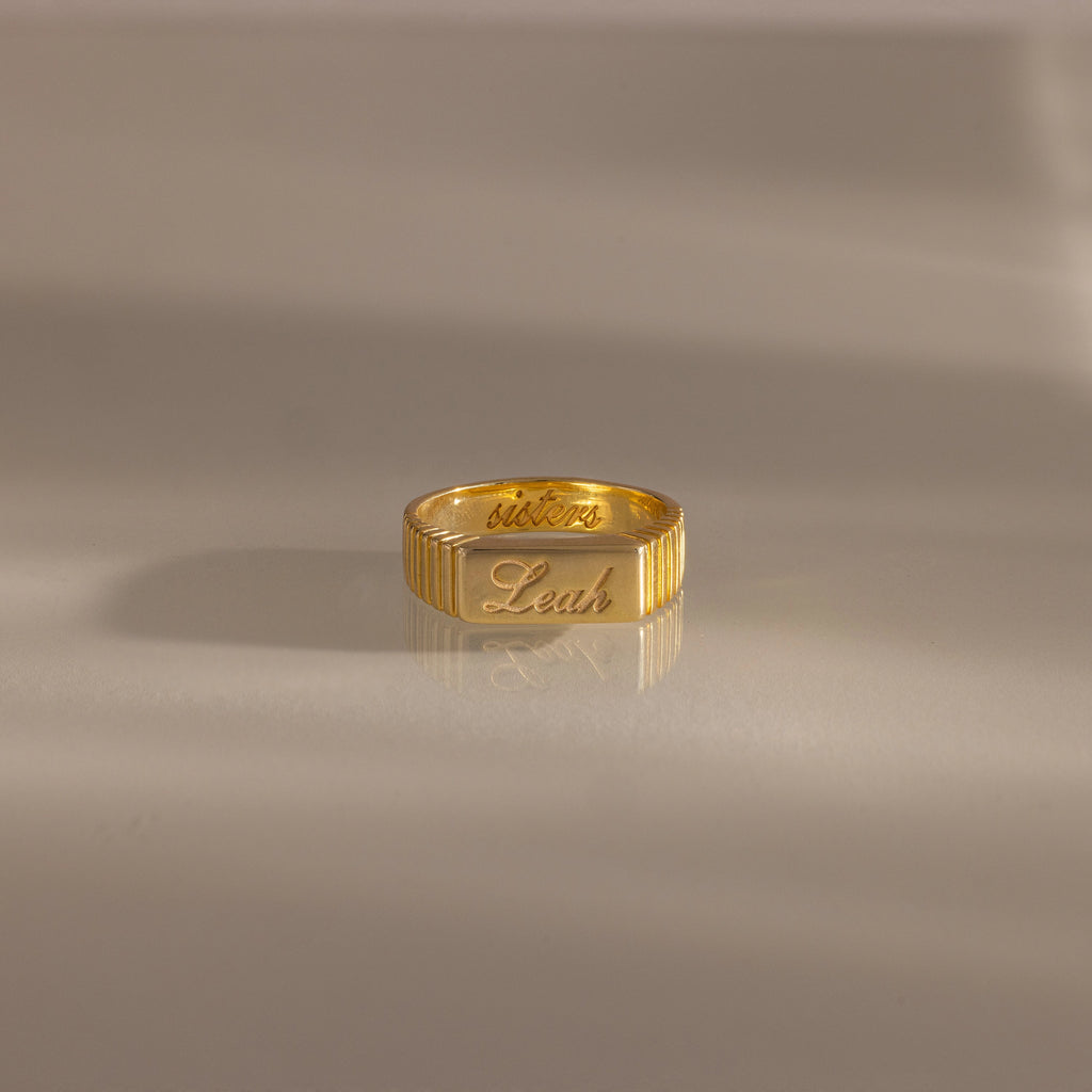 Ribbed Name Signet Ring Silver 18K Gold Plated