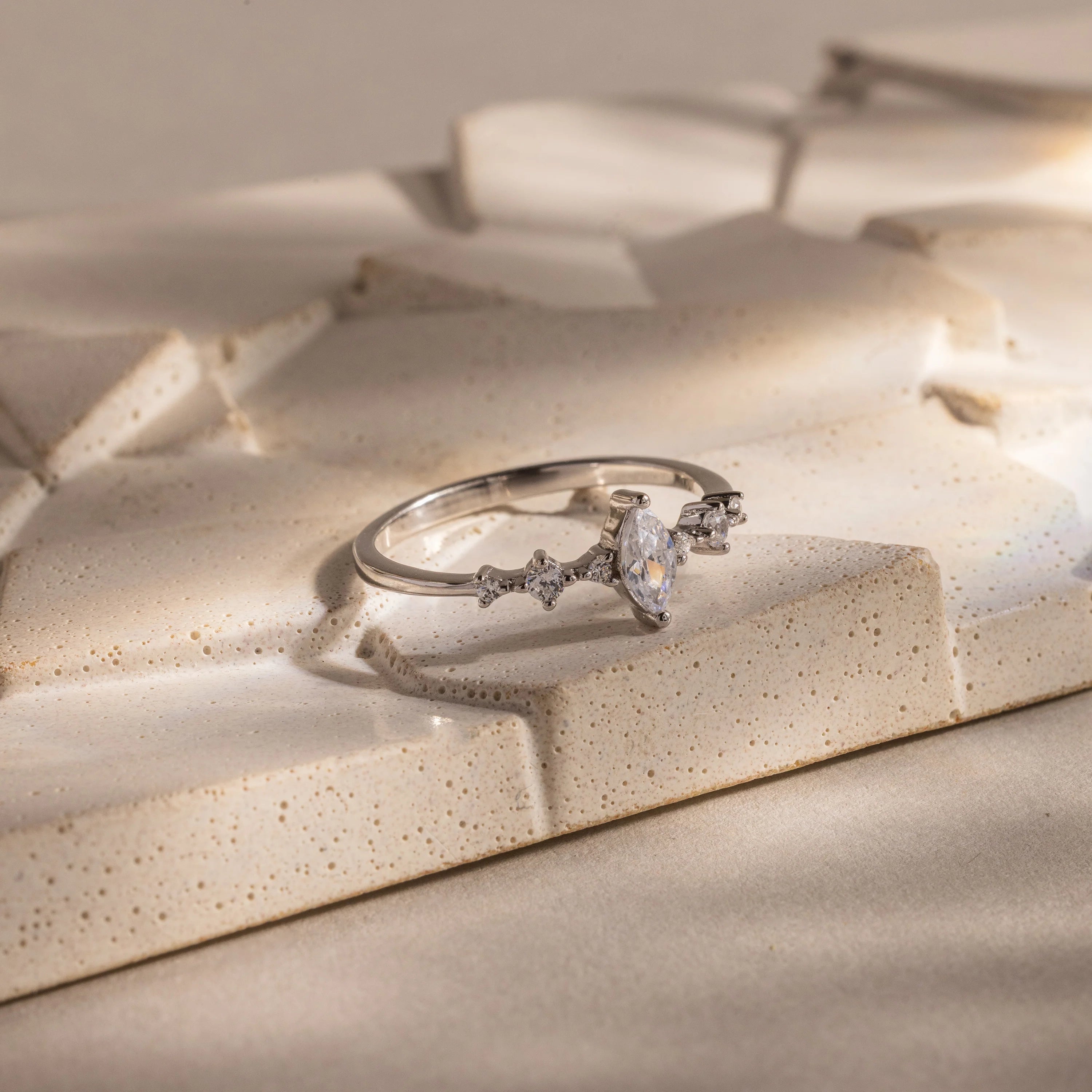 Harlow Diamond Ring Silver 18K Gold Plated