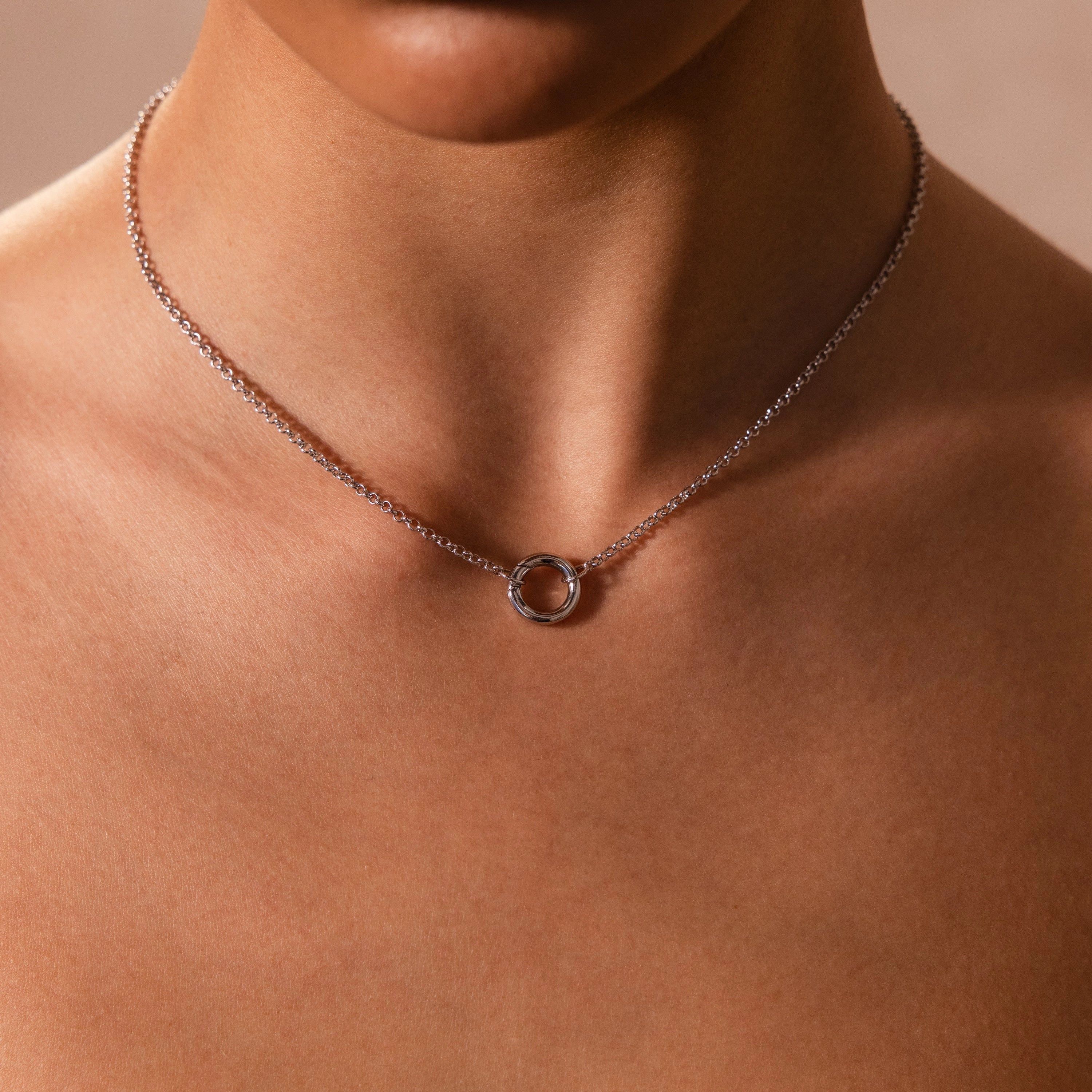 Cable Chain Circle Charm Necklace Silver 18K Gold Plated