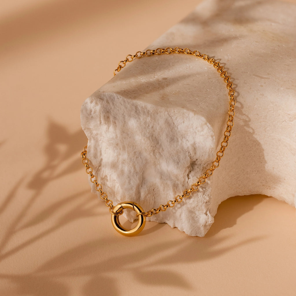 Rolo Circle Charm Bracelet Silver 18K Gold Plated