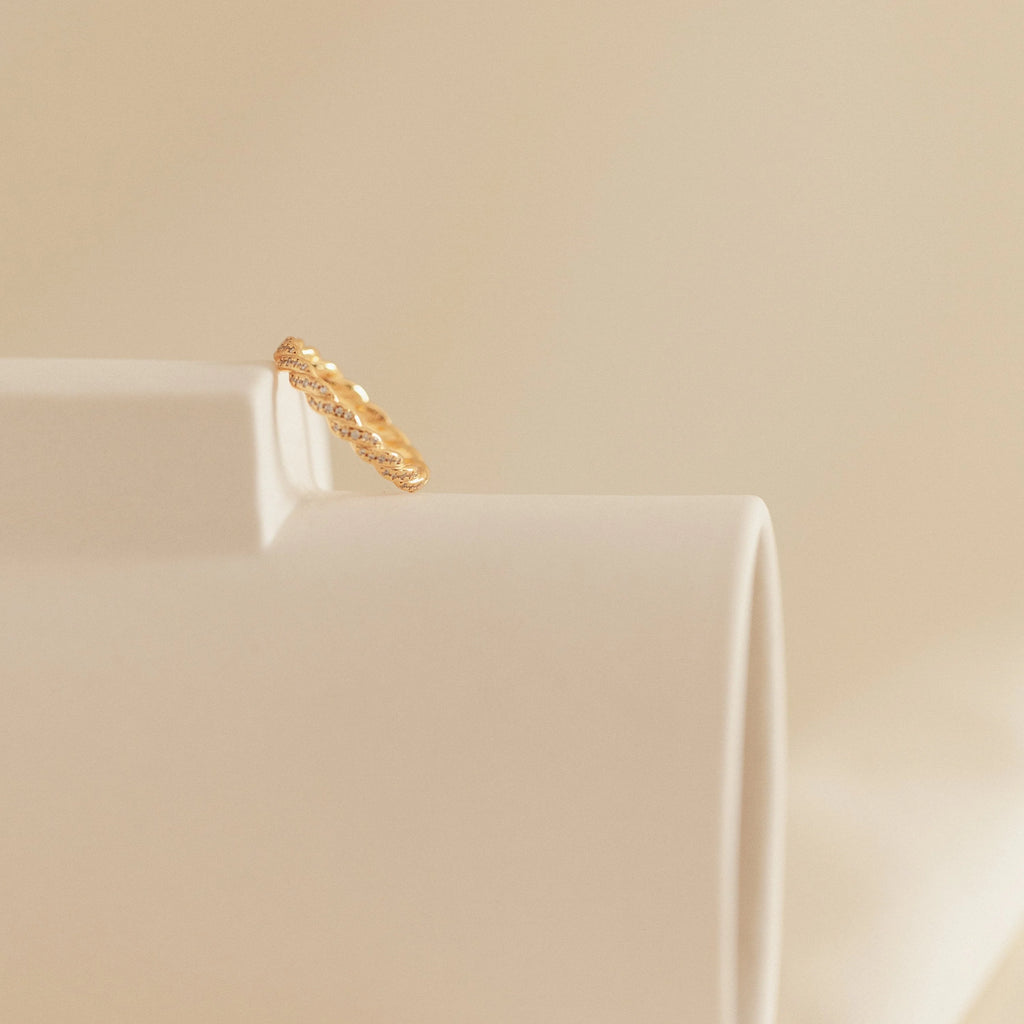 Twist Diamond Ring