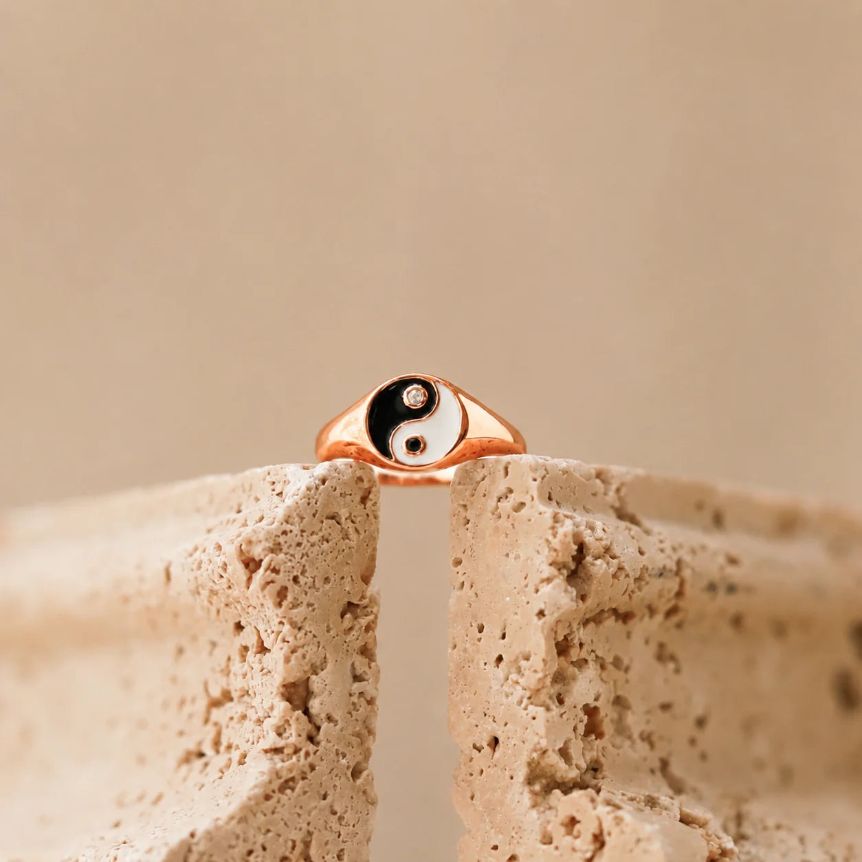 Yin Yang Ring