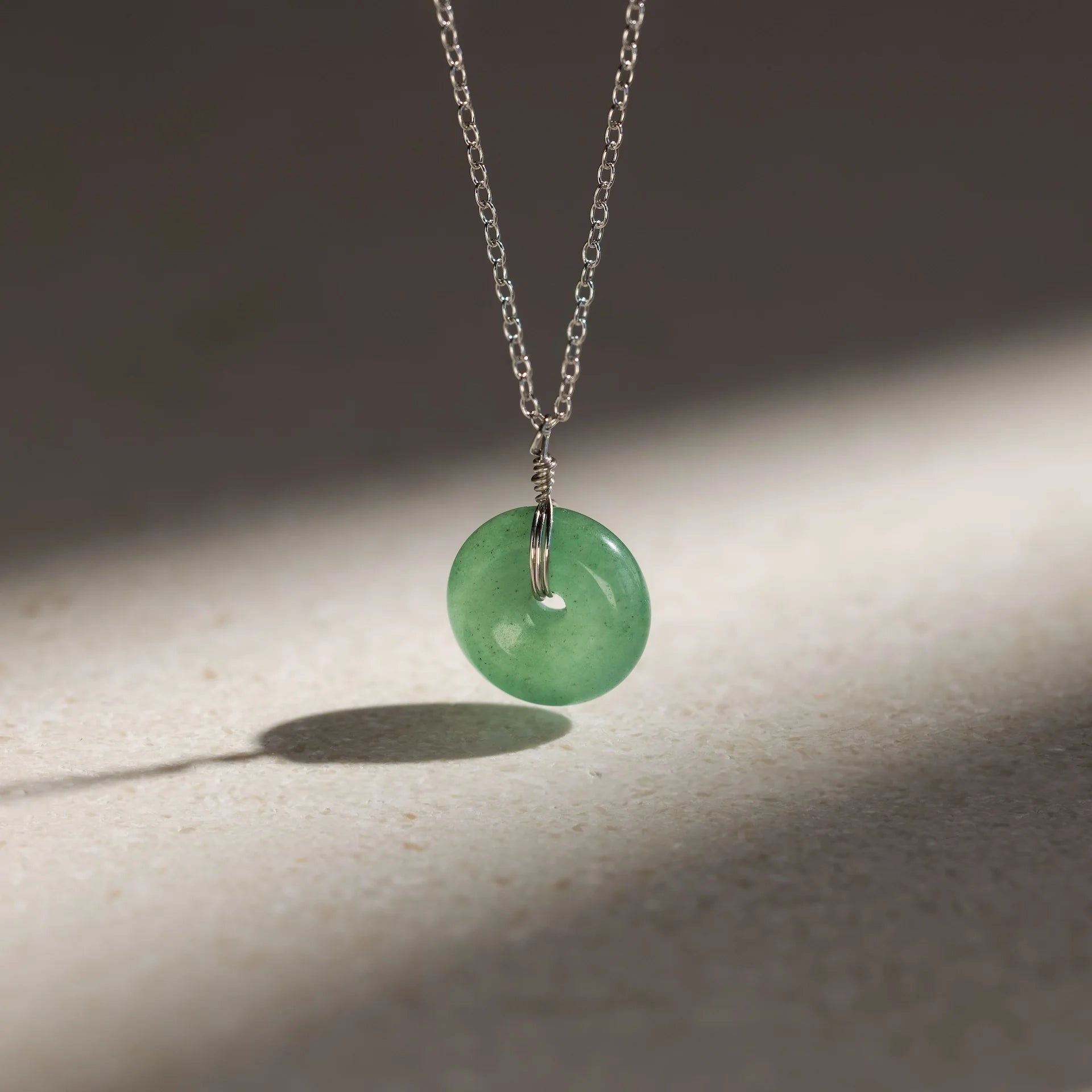 Round Jade Pendant Necklace Silver 18K Gold Plated