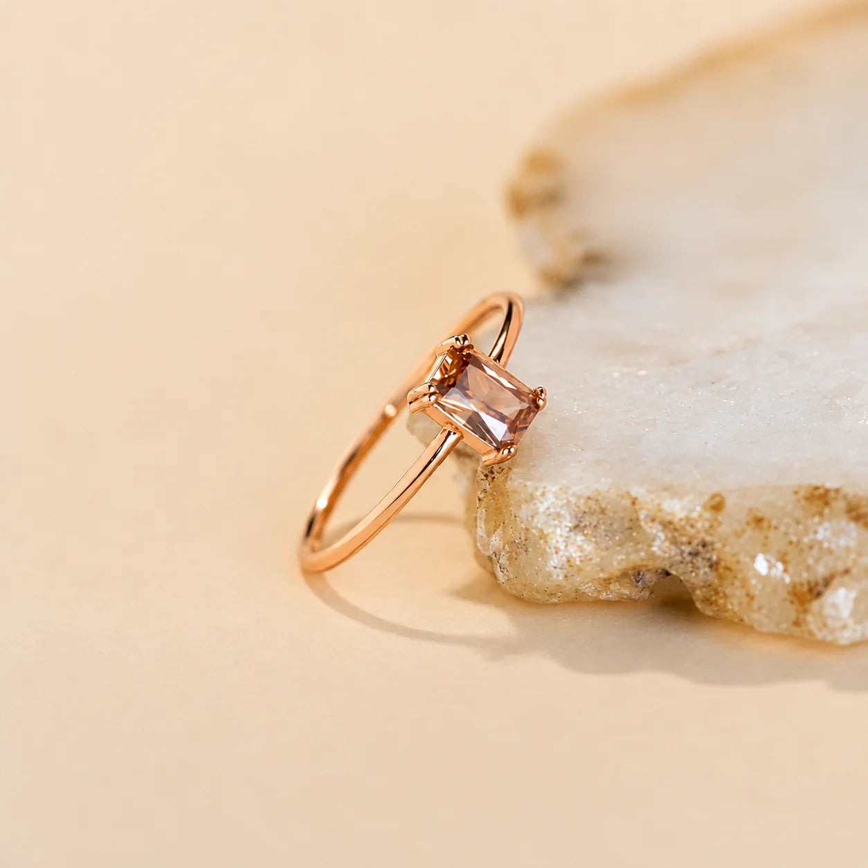 Luxurious Citrine Birthstone Ring for November Birthdays