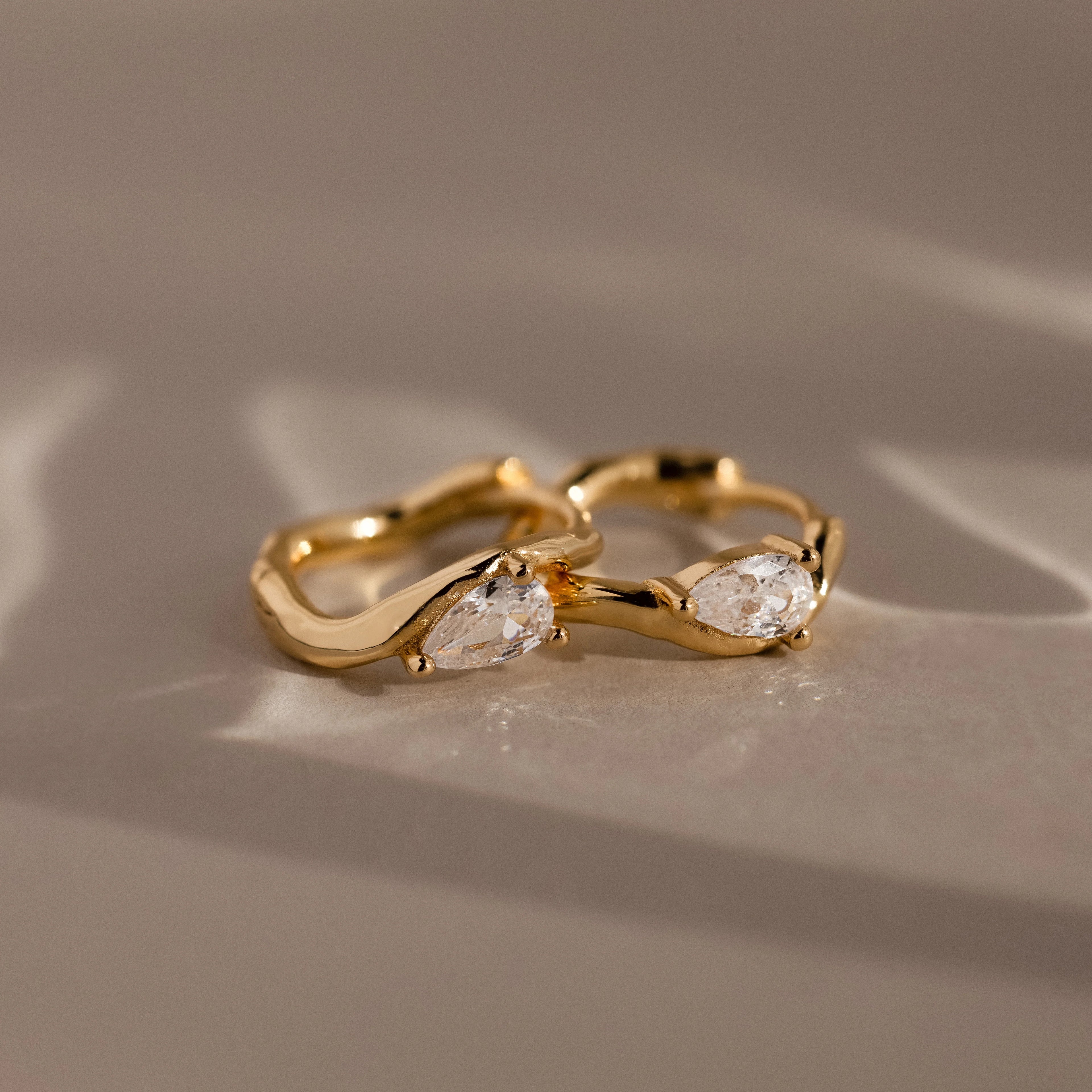 Organic Diamond Teardrop Hoops Silver 18K Gold Plated