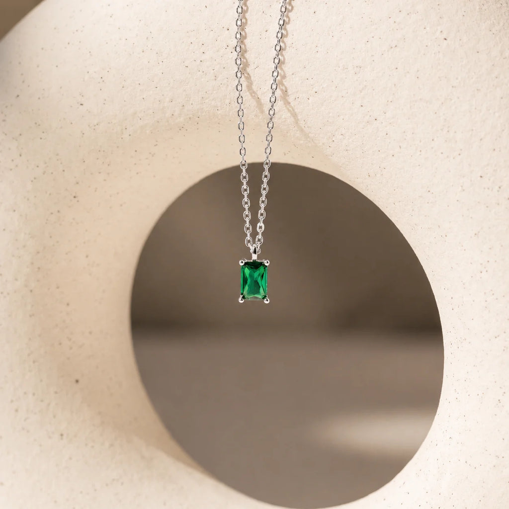 Maia Emerald Pendant Necklace