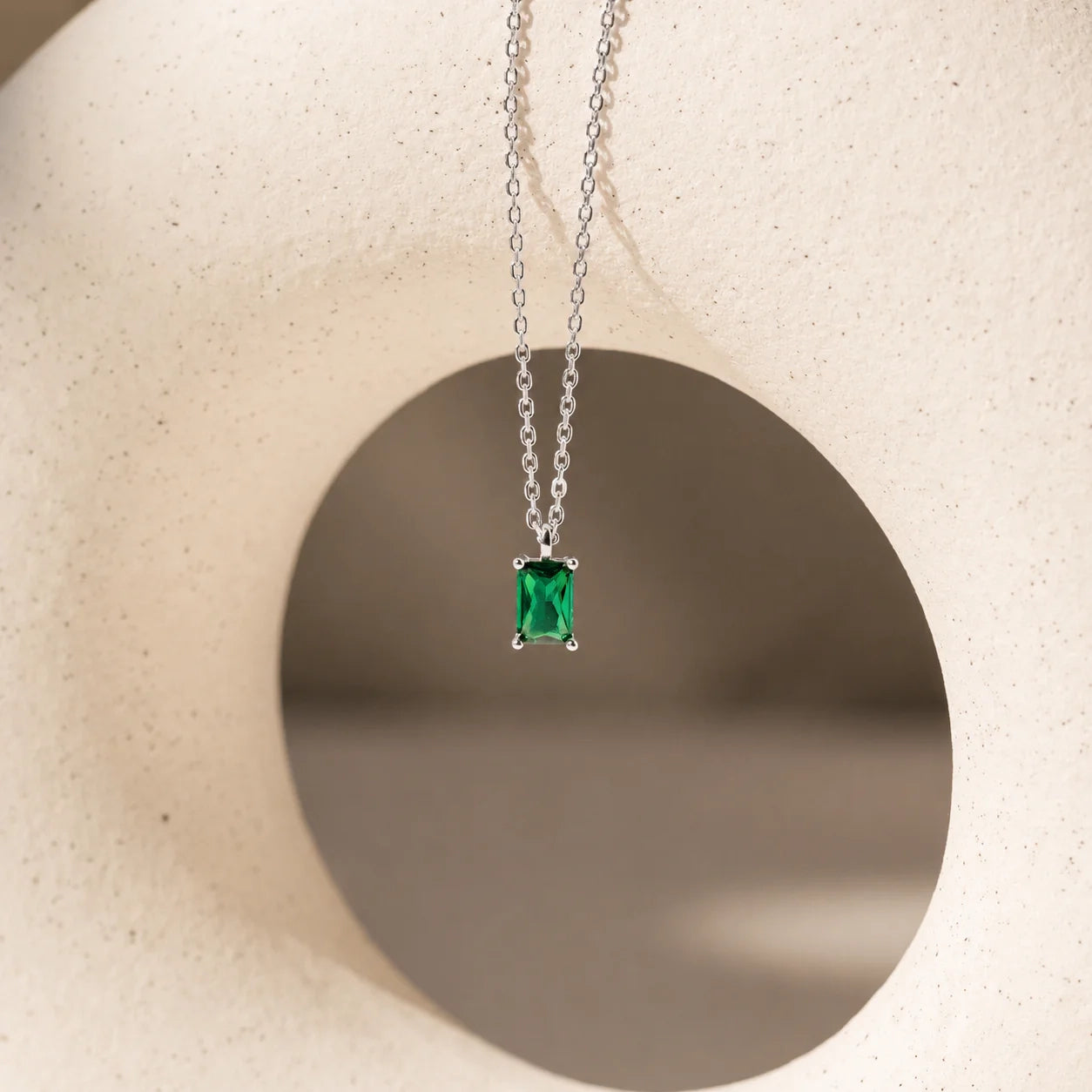 Maia Emerald Pendant Necklace