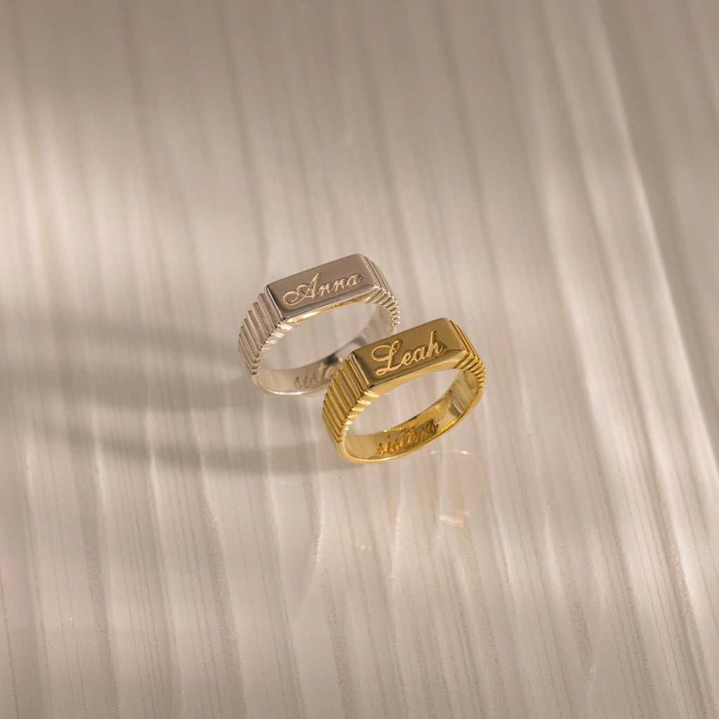 Ribbed Name Signet Ring Silver 18K Gold Plated