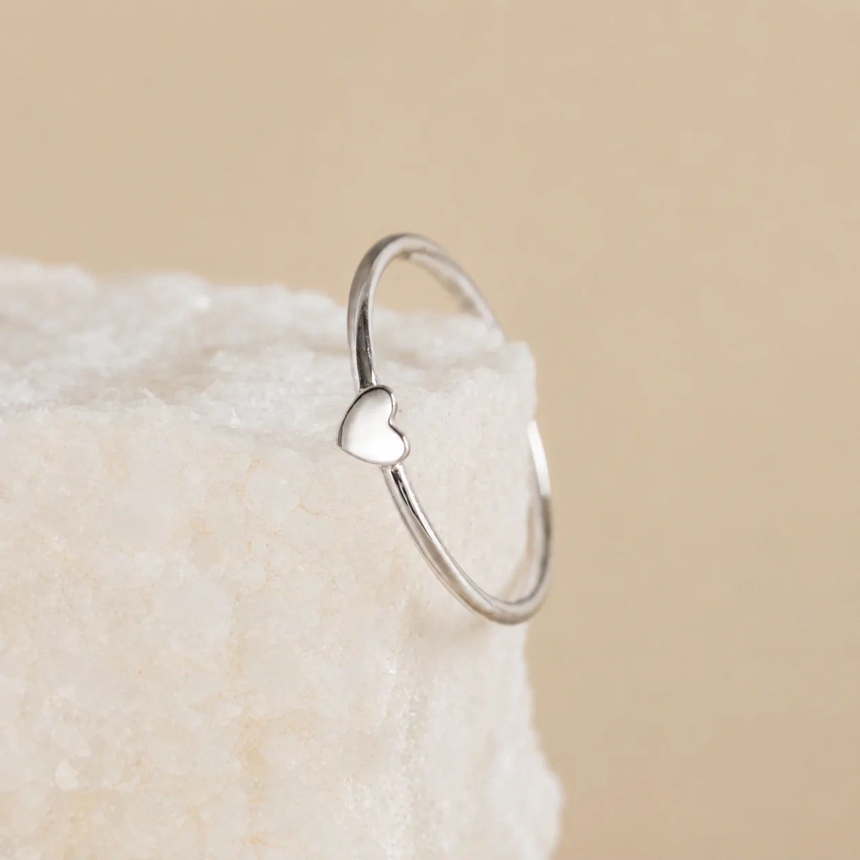 Nala Tiny Heart Ring